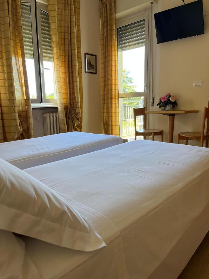 Albergo Aquila Lazise Ngoại thất bức ảnh